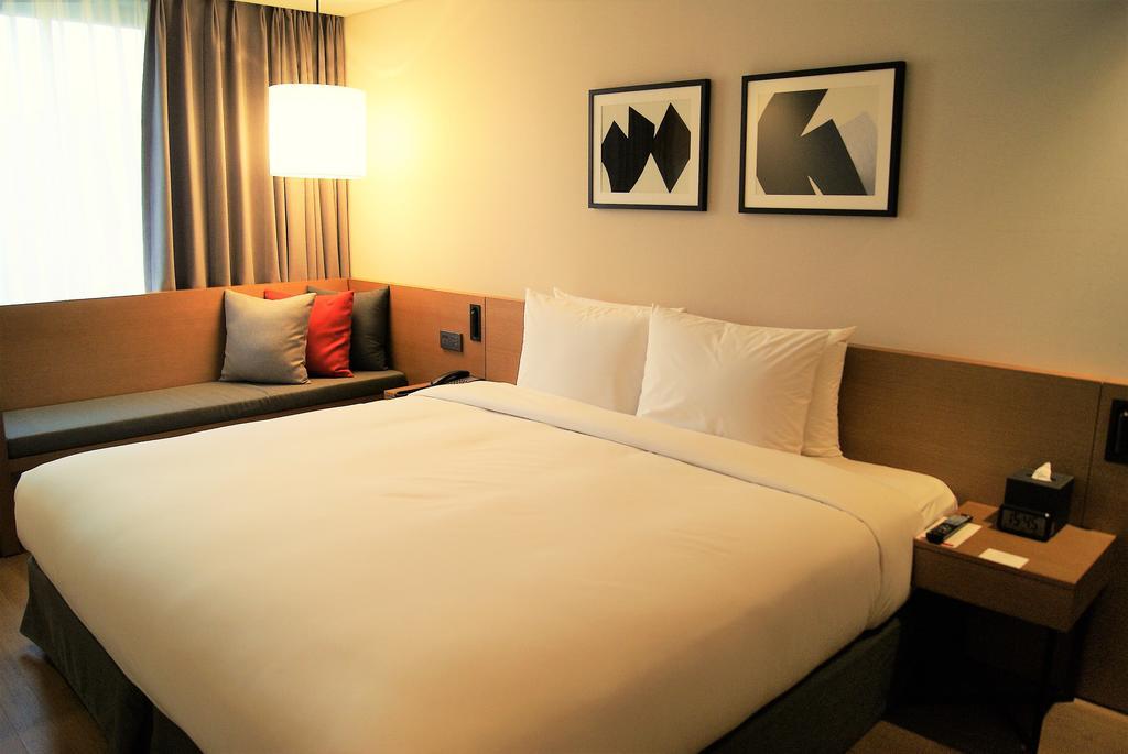 Hotel Ramada By Wyndham Gunsan Exterior foto