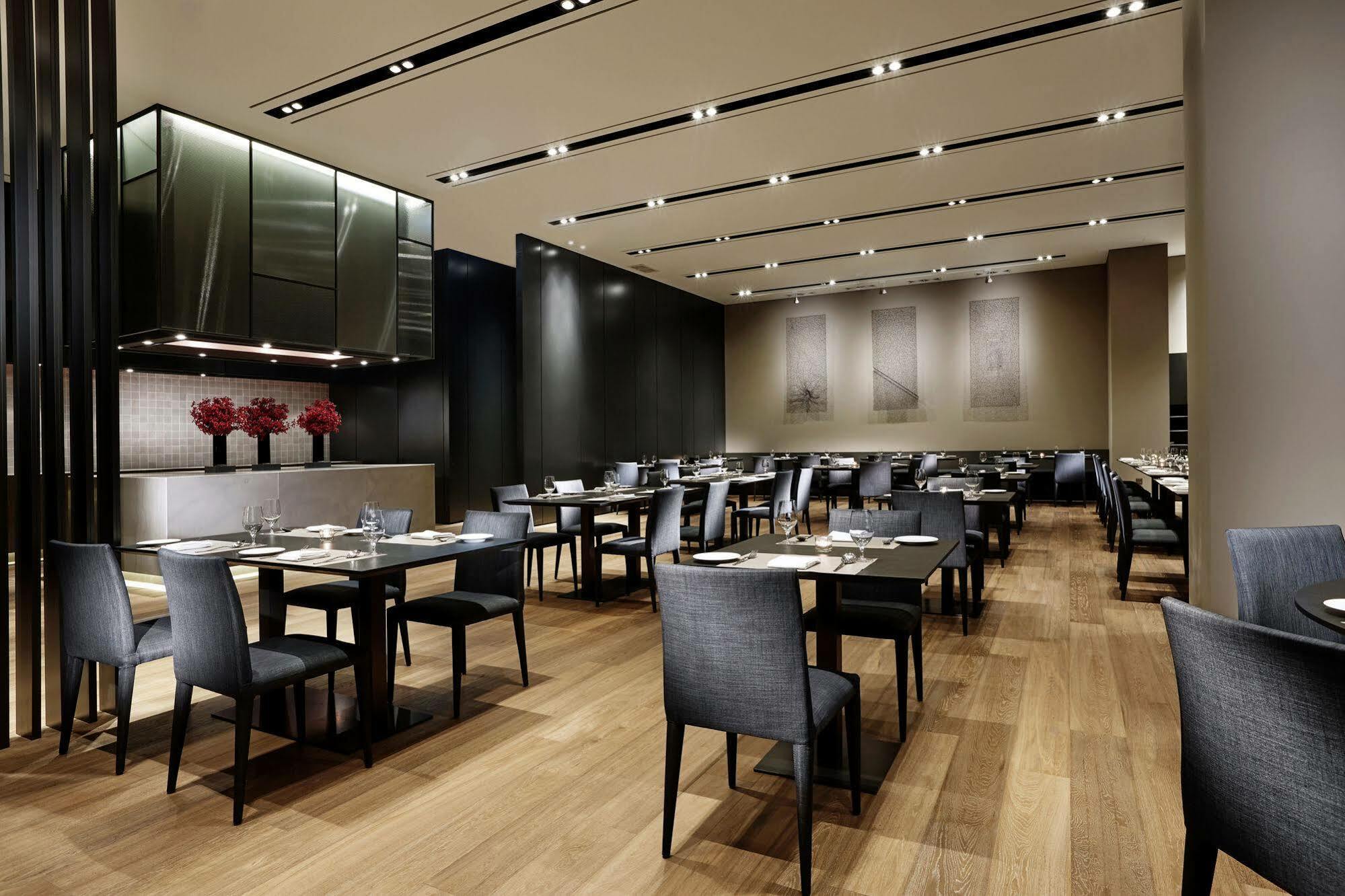 Hotel Ramada By Wyndham Gunsan Exterior foto