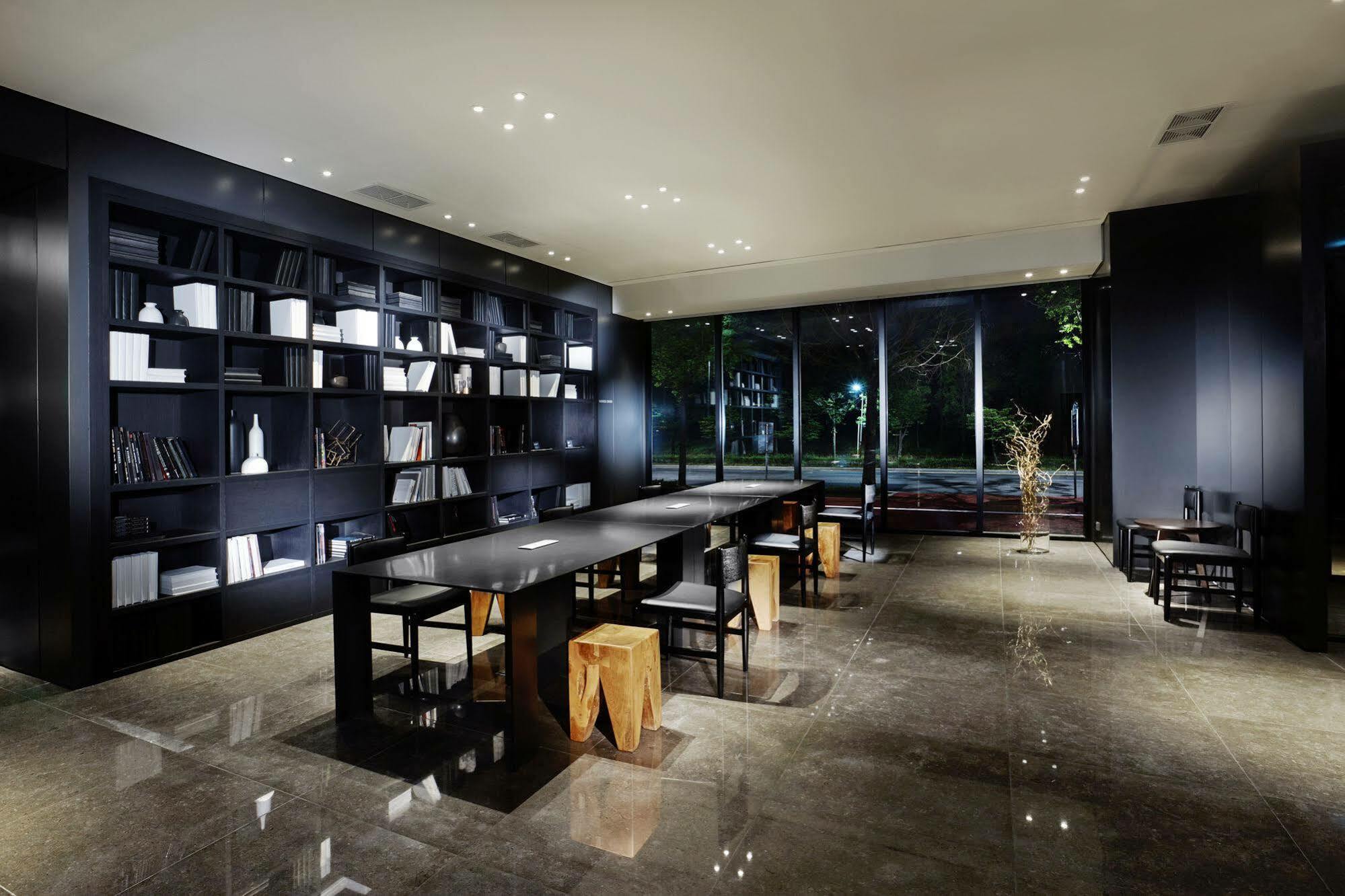 Hotel Ramada By Wyndham Gunsan Exterior foto